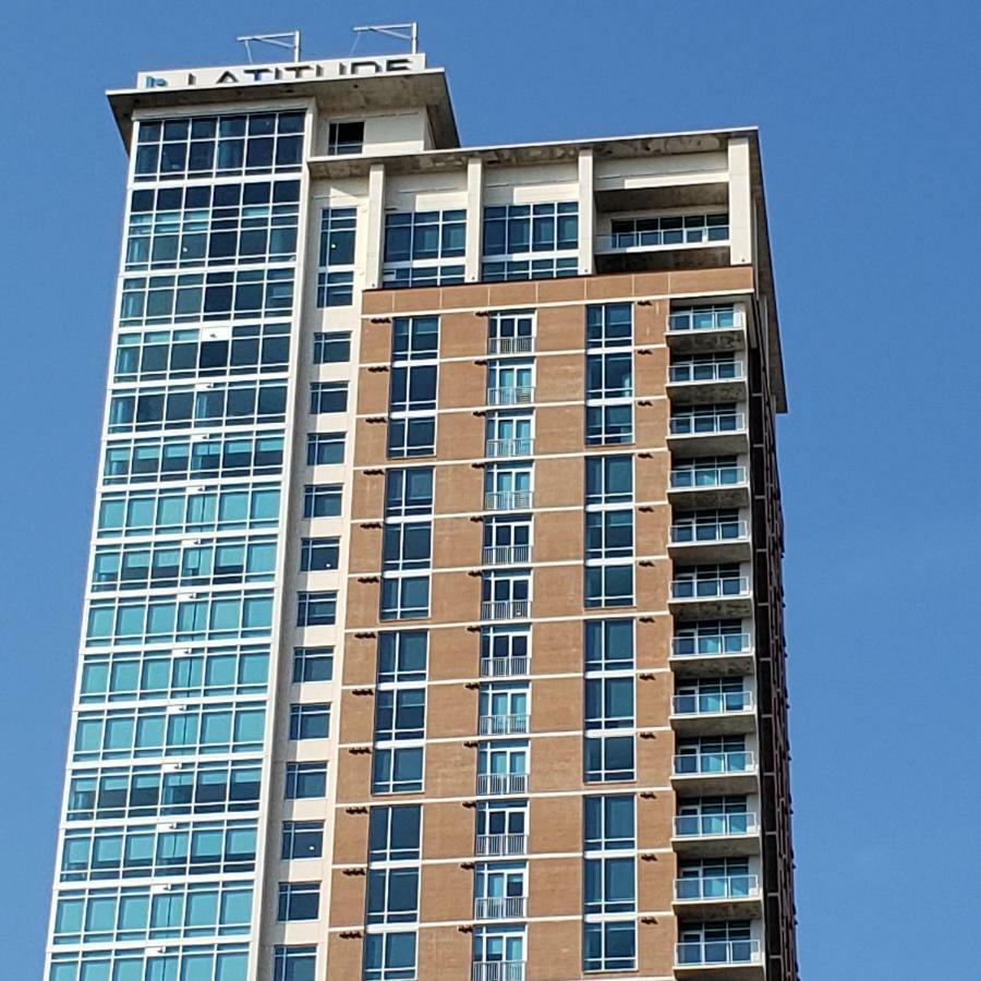 Latitude Med Center Apartment Houston Exterior photo